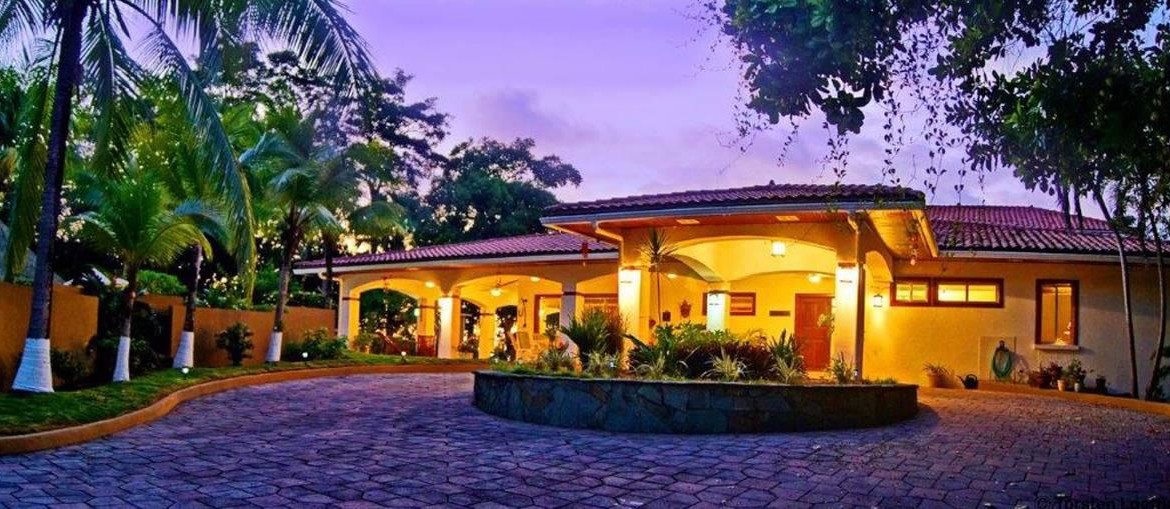 Casa de Playa en Venta en Contadora, Panama